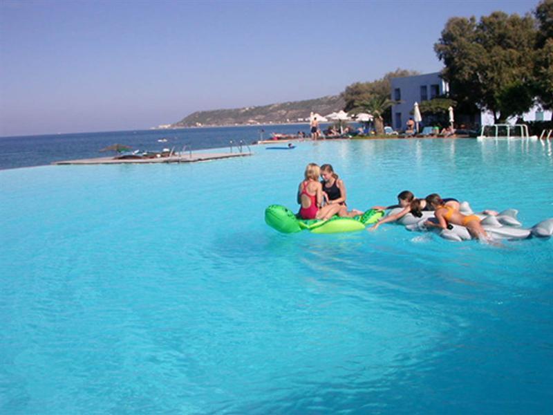 Miramare Park Hotel Ixia  Exterior photo